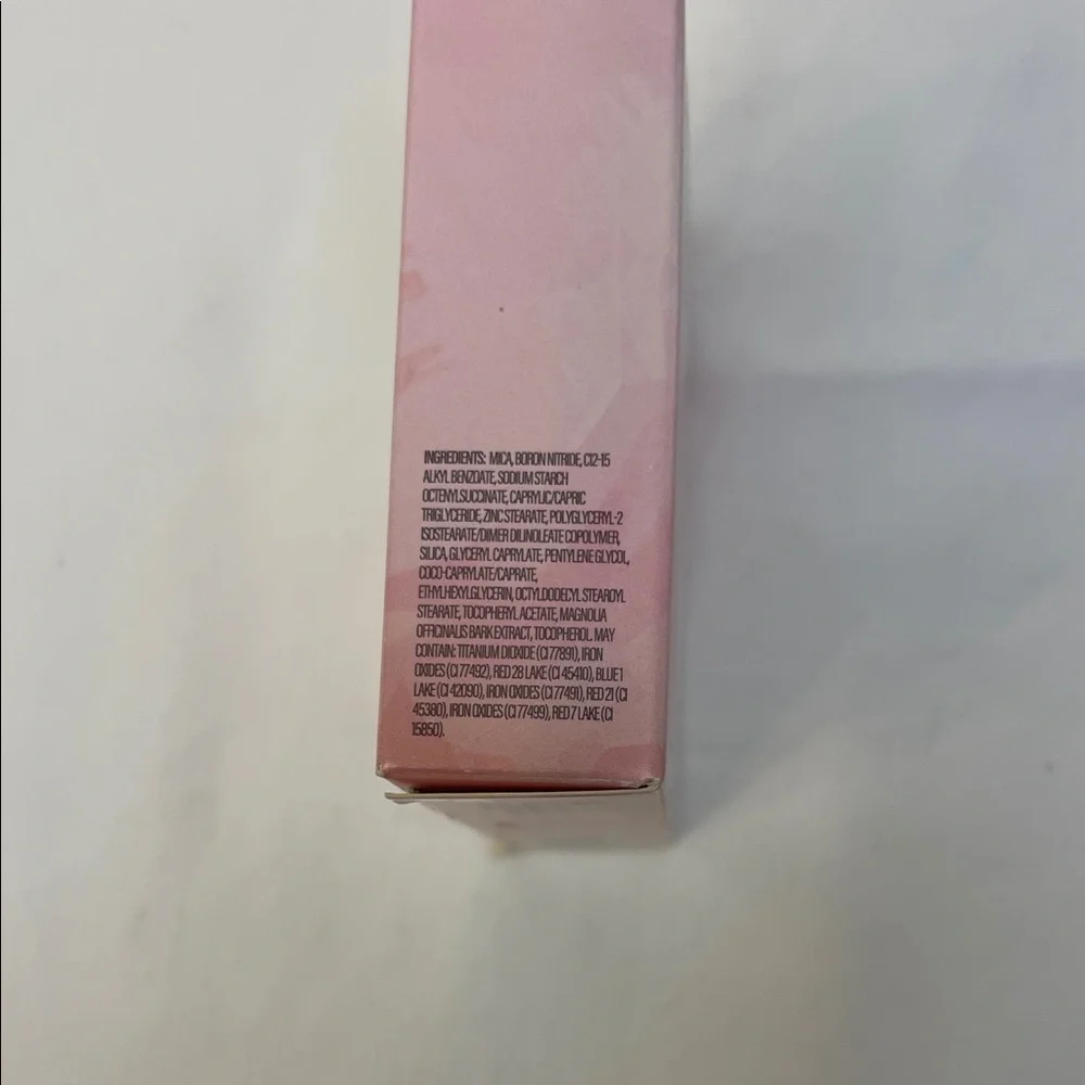 Mally Beauty Bulletproof Powder Blush Confident Coral NIP